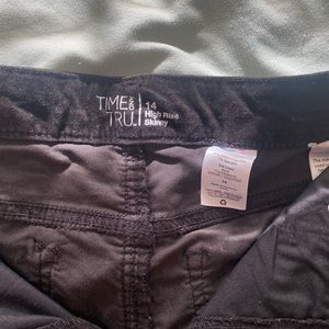 Corduroy black jeans!